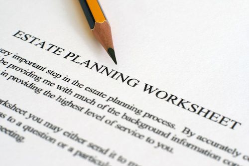 Should You Choose a Will or a Trust? Should You Choose a Will or a Trust?